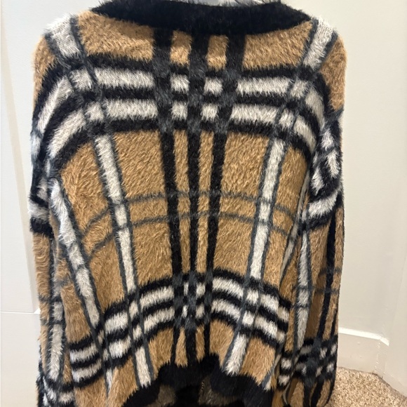 Vici Women's Fuzzy Plaid Cardigan - Black and Tan - Picture 3 of 4